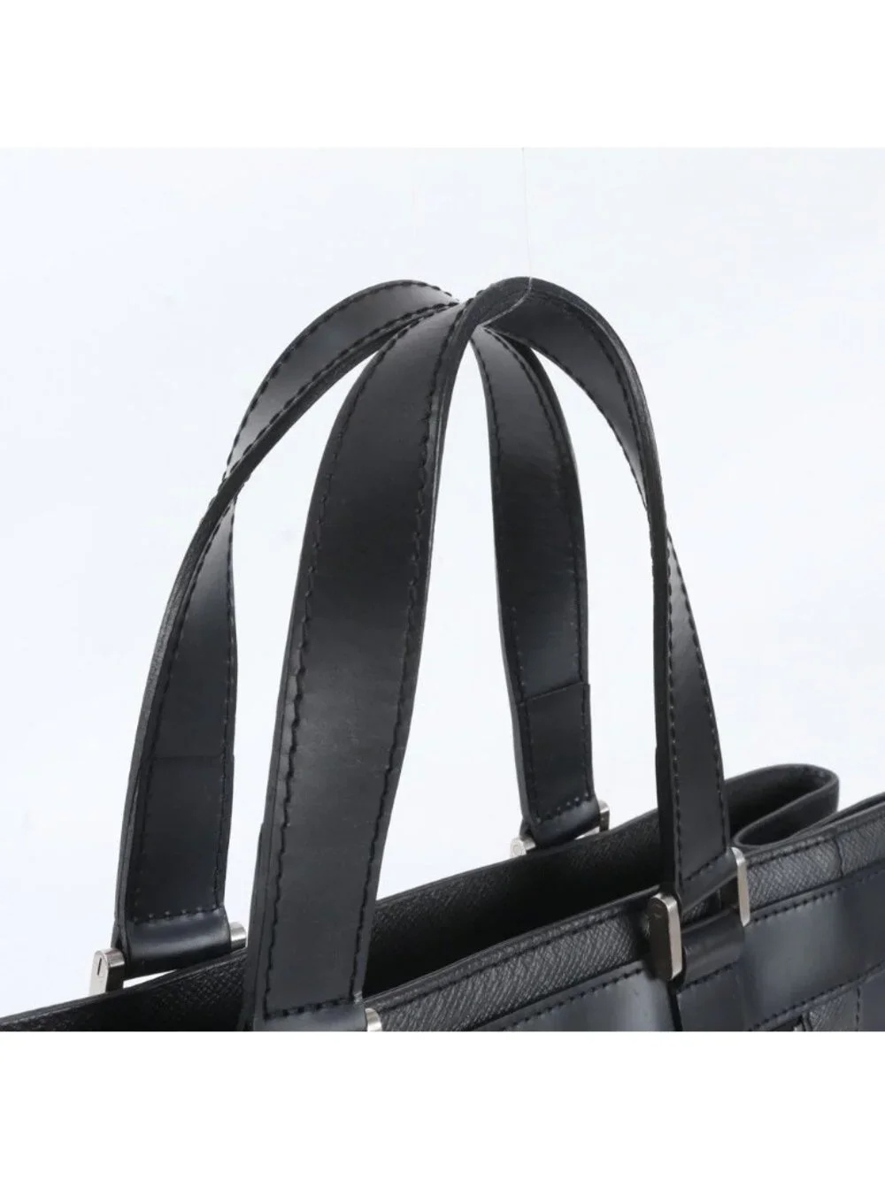 Louis Vuitton Taiga Kasbek PM Leather Tote Bag Business Black